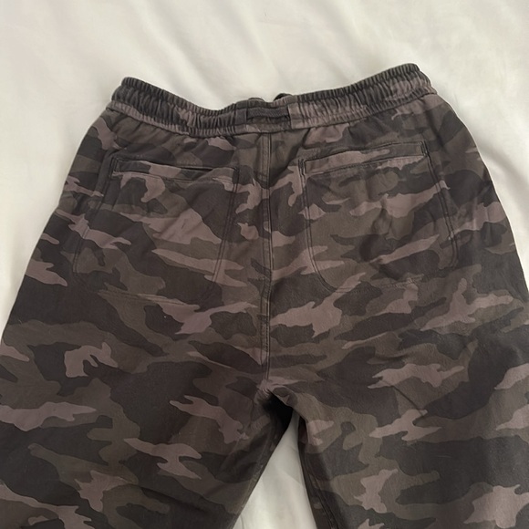 Like new - Athleta army jogger sweatpants - Picture 3 of 3